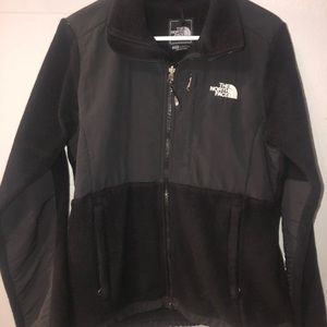 Women’s black North Face Jacket - Size Medium